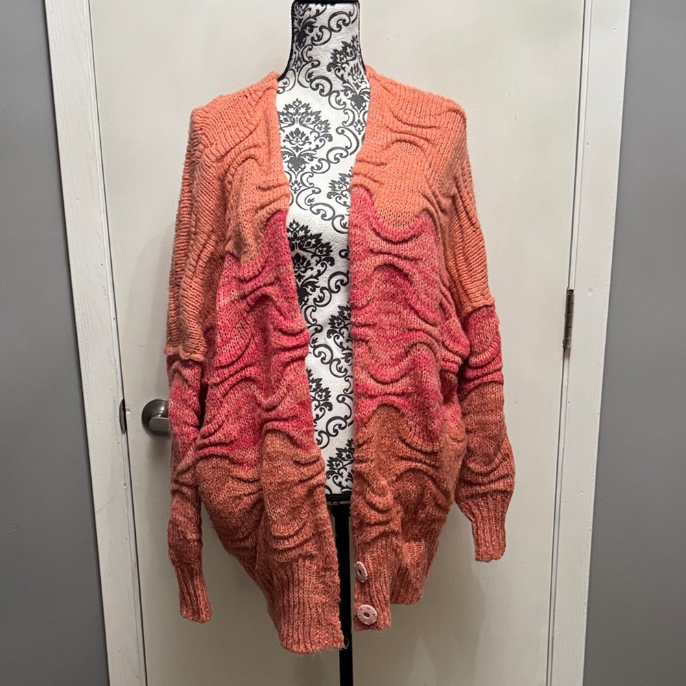Sweater - Picture 2 of 5